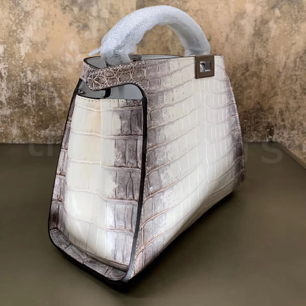 フェンディ クロコダイル 偽物ヒマラヤ ピーカブー PEEKABOO ESSENTIALLY ヒマラヤ